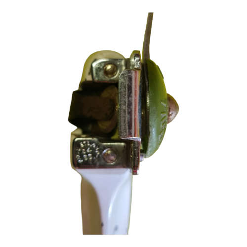 Flexroll Vaughan champion can opener for wall or table mounting, USA 1950s
