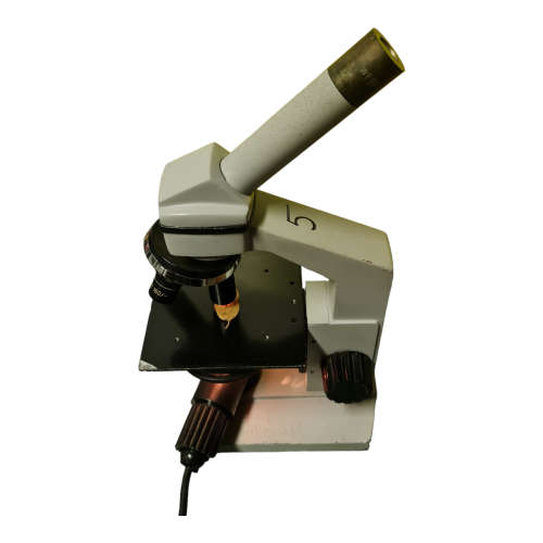Microscope