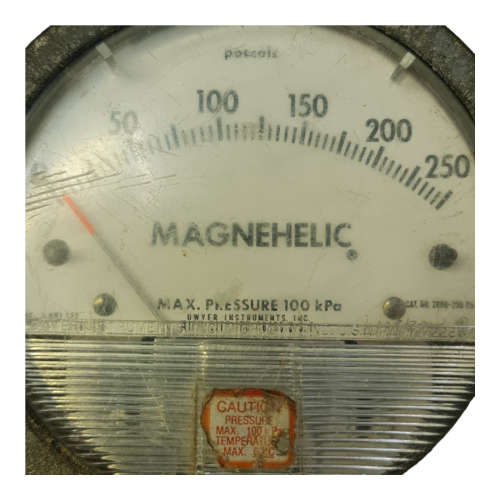 Dwyer Magnehelic Pressure Gauge - 250 pascals