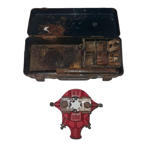 REX 2R ratchet pipe threader