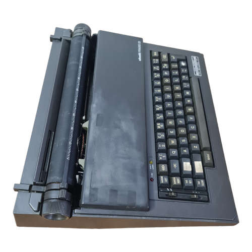 Olivetti Praxis 20 typewriter - Selling as spares