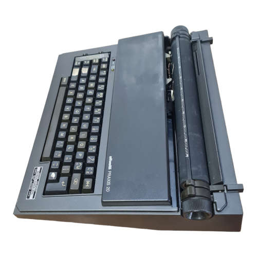 Olivetti Praxis 20 typewriter - Selling as spares