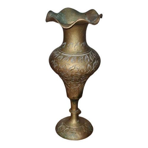 VINTAGE INDIAN BRASS VASE WITH RUFFLED RIM AND INTRICATE DESIGN 6` TALL DECOR