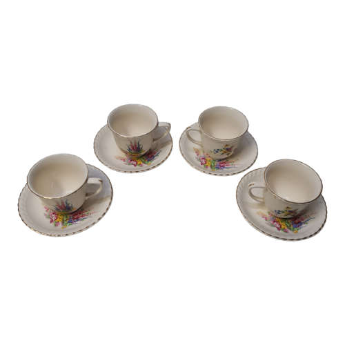 Old English M Johnson Bros England. 4 cups and saucers