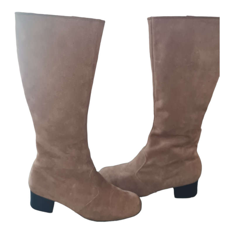 Radoskor Boots