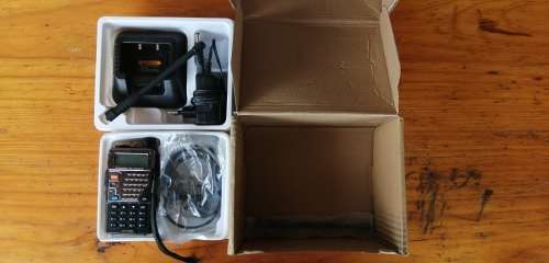 Baofeng UV-5RE Dual Band Transceiver Fm Two Way Radio Walkie Talkie Transmitter