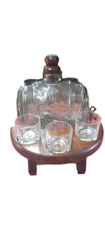Glass Keg with Glasses