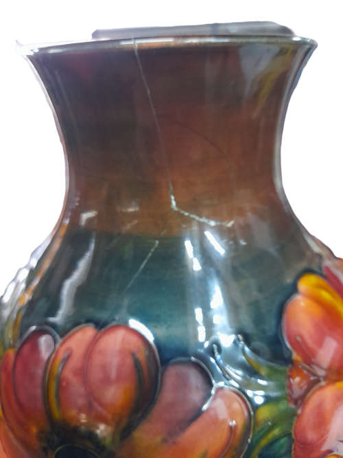 Collectable Moorcraft Large Vase, Signed - broken, please see description   QC1993