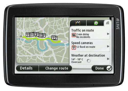 TOMTOM GO820 LIVE GPS UNIT BRAND NEW IN BOX FULL WARRANTY