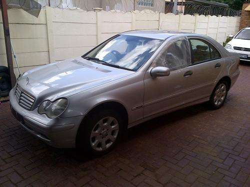 2006 MERCEDES BENZ C200 KOMPRESSOR AUTO  Immaculate And Spacious Please Read