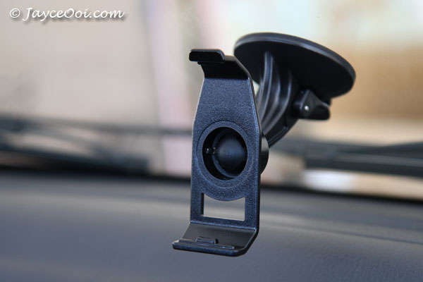 GARMIN NUVI SUCTION MOUNT AND HOLDER FOR 200 205 215 250 275 200w 205w 215w 250w 275w Series