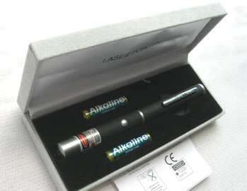 BRAND NEW 100MW GREEN LASER POINTER WITH STAR DESIGN HEAD