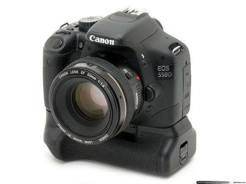 Canon EOS 550D with Canon 50mm f1.8  & Battery Grip Excellent Condition