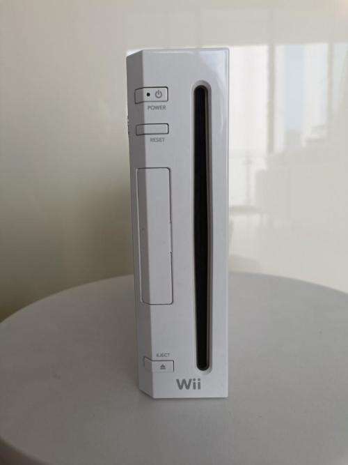 Nintendo wii modded 128gb games (no cables or controller)