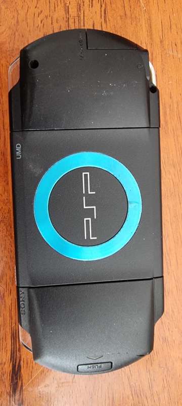 Playstation Portable (PSP 1000) With Custom Firmwaremodded custom firmware 128gb games