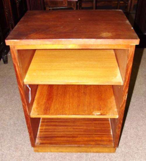 CUTE LITTLE BOOKCASE/ BEDSIDE PEDESTAL