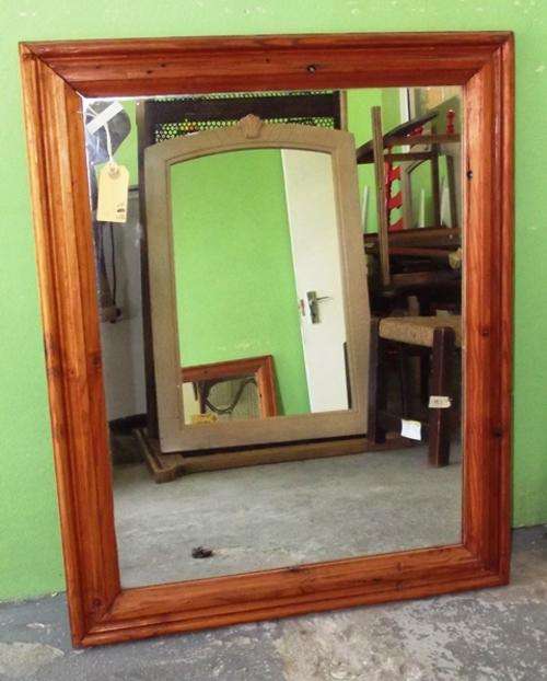 OLD OREGON PINE FRAMED MIRROR (MB482)