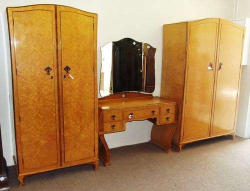 PEFECT ORIGINAL ART DECO WARDROBE SET (3C55)