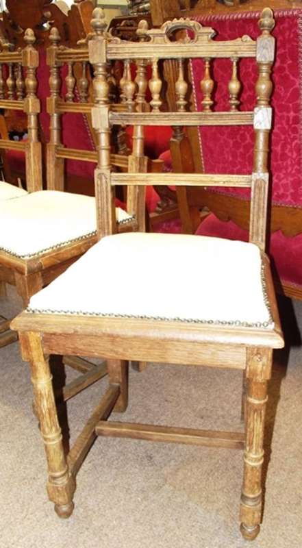 SET OF 6 1880's ENGLISH OAK DINING CHAIRS (3C85)