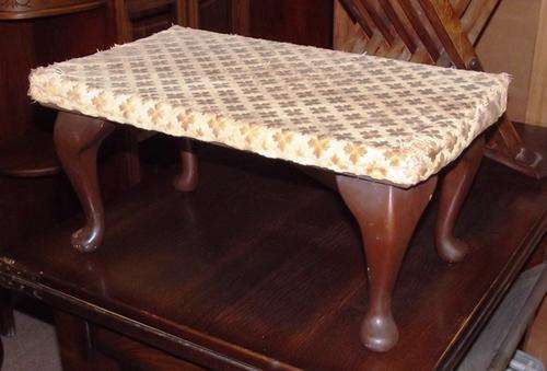 COOLEST FOOT STOOL EVER!!! (A1019)