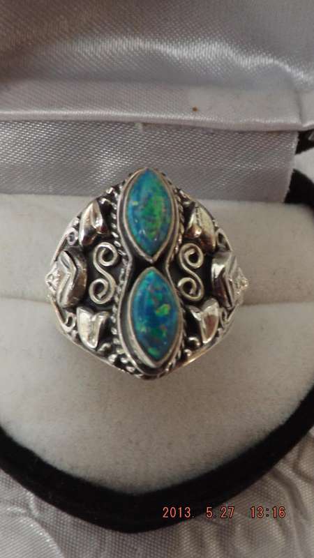 Gorgeous Sterling Silver and Opal Ring.