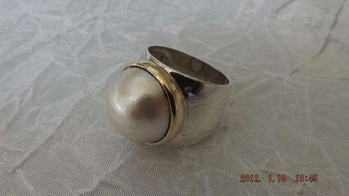 Stunning Mabe Pearl Ring.
