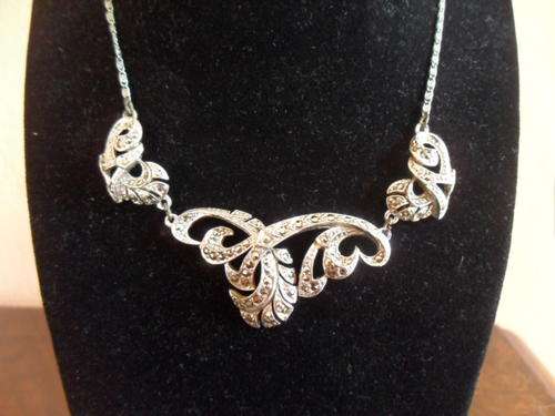 Wonderful Vintage Silvertone And Marcasire Necklace.