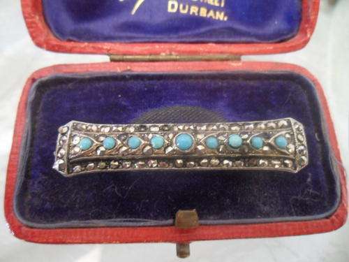 Vintage Silvertone Marcasite & Turquouse Pin.