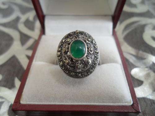 Vintage Art Deco Silver Marcasite & Chrysoprase Ring circa 1930.