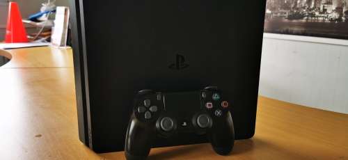 PS4 1TB Jailbreaked + 19 Games