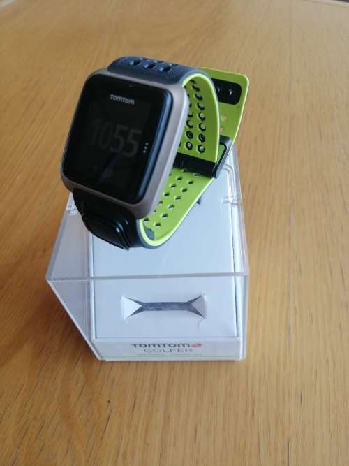 TomTom golfer watch