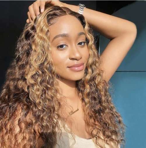 Ear to ear lace frontal 13x4 Peruvian Hair Wig water curly blonde highlights 14inch . 12A