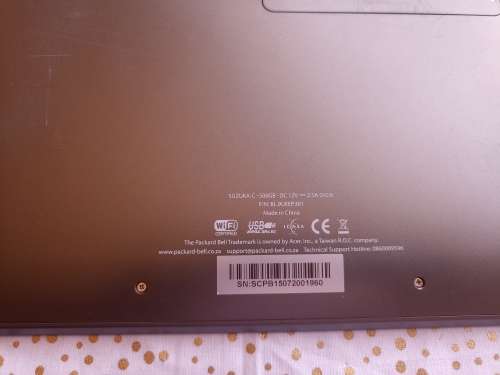PACKARD BELL - 500GB HD - 4GB RAM - NEAT LAPTOP