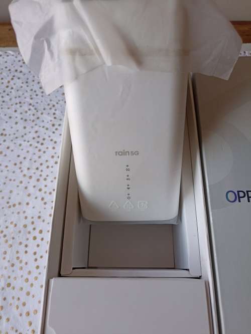 OPPO - CPE T1A - 5G ROUTER - WORKS WITH RAIN SIMCARD - NEW OPENED BOX