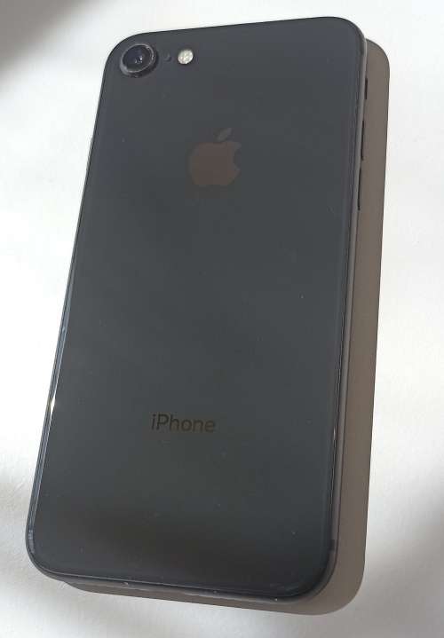 iPhone 8 - Space Grey - 64GB - Excellent Condition