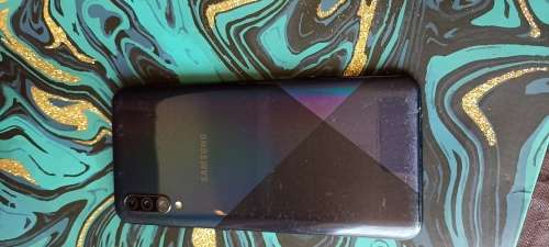 Samsung Galaxy A30s - 128GB - Prism Crush Black - Good Condition