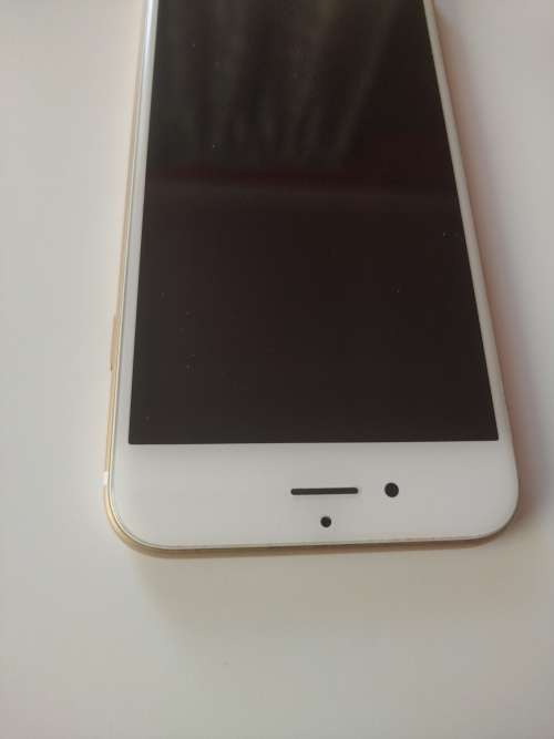 iPhone 6s - Gold - 32GB - Excellent Condition