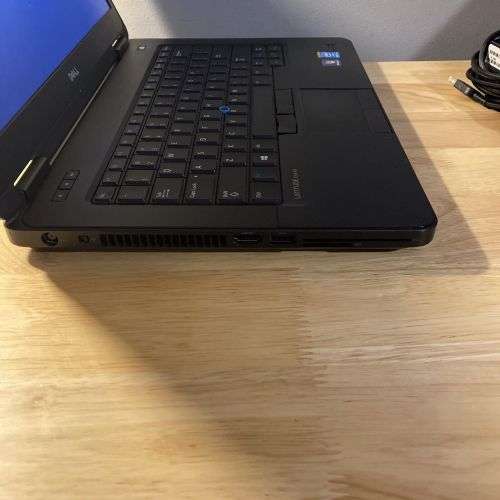 Dell Latitude - E5440 - i5 4th Gen - 8GB Ram - 500GB HD - Very Good Condition
