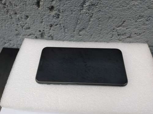 iPhone - 11 Pro Max  - Midnight Green - 64GB - Practically NEW