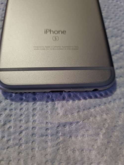iPhone 6s - Space Grey - 32GB - Excellent Condition