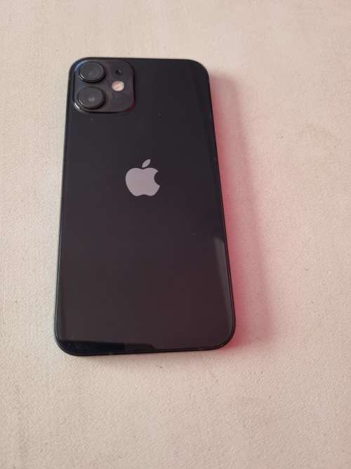 iPhone 12 MINI - Black - 64GB - Practically NEW
