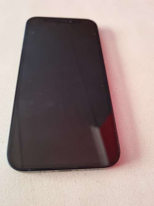 iPhone 12 MINI - Black - 64GB - Practically NEW