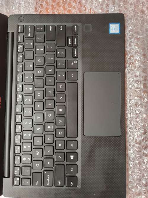 Dell XPS 13 - 9360 - i5 7th Gen - 8GB Ram - 256GB SSD - Excellent Condition