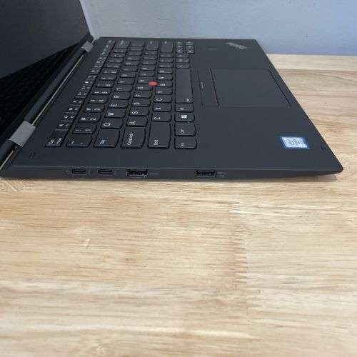 Lenovo Yoga X1 2nd Gen - i7 7th Gen - 16GB Ram - 512SSD - Touch Screen - Pen - Excellent Condition