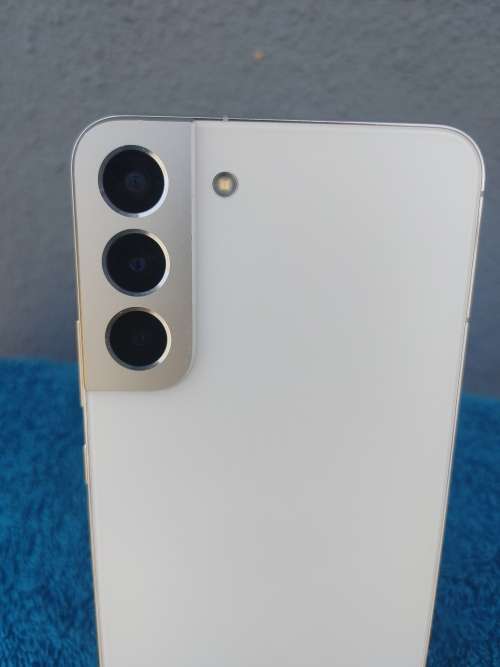Samsung Galaxy - S22 Plus - 5G - Dual Sim - 128GB - White - Excellent Condition