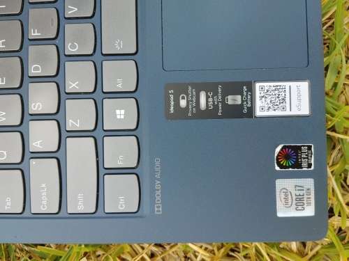 Lenovo IdeaPad 5 - FHD Touch Screen - i7 10th Gen - 12GB Ram - 512 SSD - Excellent Condition