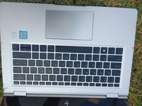HP Elitebook - 1030 G2 - 2 in 1 - Touch - i7 7th Gen - 16GB Ram - 512GB SSD - Excellent Condition