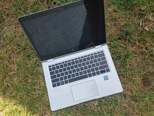 HP Elitebook - 1030 G2 - 2 in 1 - Touch - i7 7th Gen - 16GB Ram - 512GB SSD - Excellent Condition