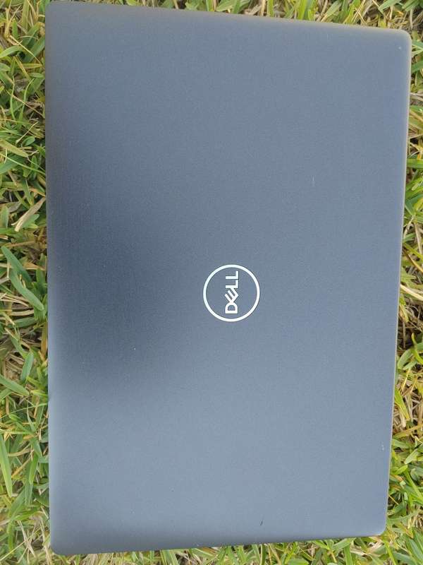 Dell Latitude - 5400 - i7 8th Gen - 16GB Ram - 512SSD - Excellent Condition
