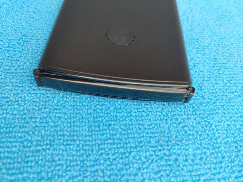 Motorola - RAZR - 128GB - Black - eSim - Unlocked - MINT Condition